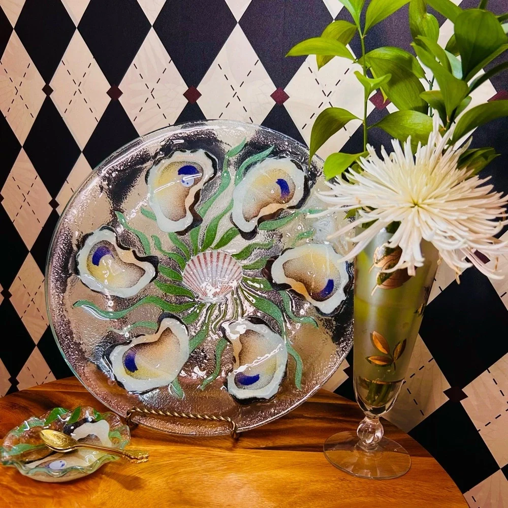 Oyster Shell Motif Fused Glass Platter & Bowl Set — Iridescent Coastal Art Glass - Picture 4 of 16